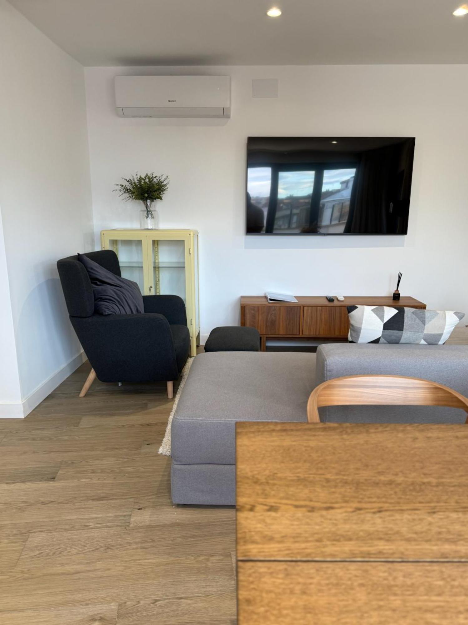 Apartamentos Mlc Ciudad De Linares ليناريس المظهر الخارجي الصورة
